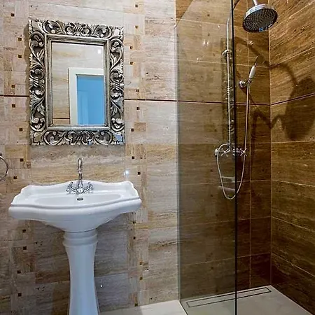 Hotell Zamek Kvasetice